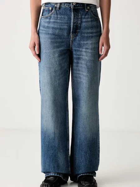 Tommy Jeans blugi relaxed fit pentru femei maro