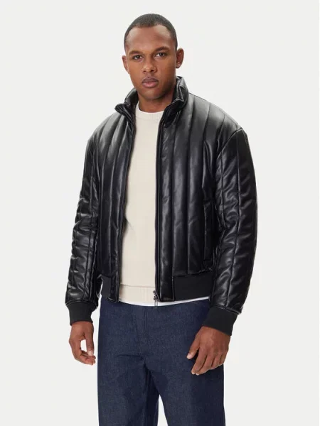 Armani Exchange Jakna iz umetnega usnja črna
