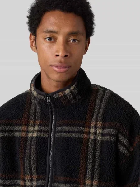 Kurtka z polaru o kroju boxy fit ze stójką model NOLAN' Levi's czarna
