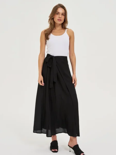 Spódnica midi Marisse do kolan czarna