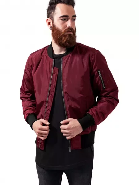 Яке тип бомбър Urban Classics черно