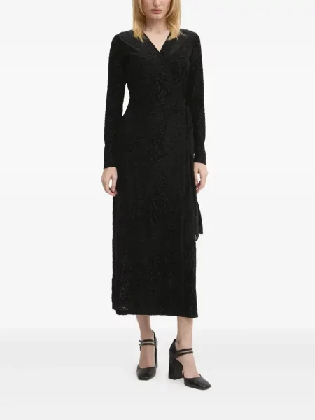 Rochie Never Fully Dressed cu imagine cu model leopard de costum negru