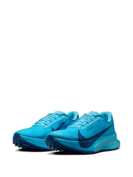Pántos futó sneaker Nike Zoom fehér