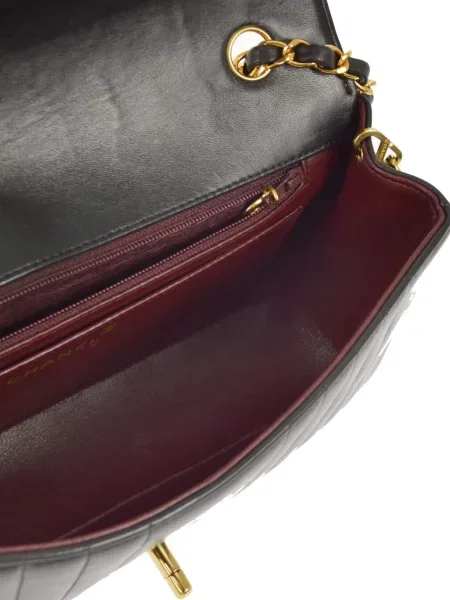 Klasická kabelka Chanel Pre-owned černá