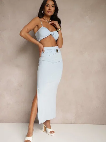 Jasnoniebieski Komplet z Wiskozą Spódnica z Ozdobnym Rozcięciem i Top na Ramiączkach Savoranae niebieska