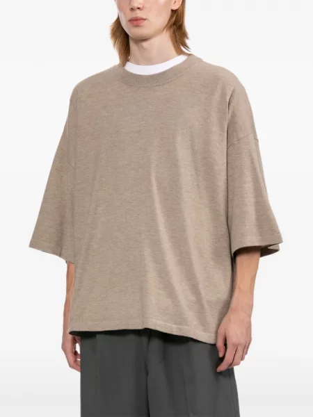 Pulover Essentials cu decolteu rotund maro