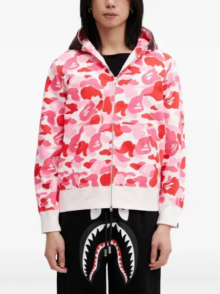 Hanorac cu glugă A Bathing Ape® cu imagine cu model camuflaj roz
