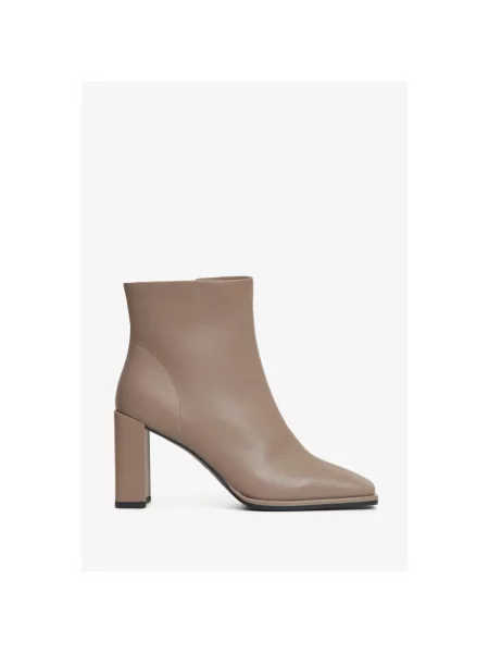 Ботильйони шкіряні коричневі Estro бежеві