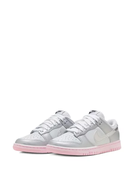Sneakerși Nike Dunk cu dungi retro negru