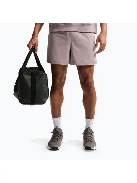 Pantaloni scurți pentru bărbați Nike Athletic Club Dri-Fit 5" light ore/pale ivory/light ore violet