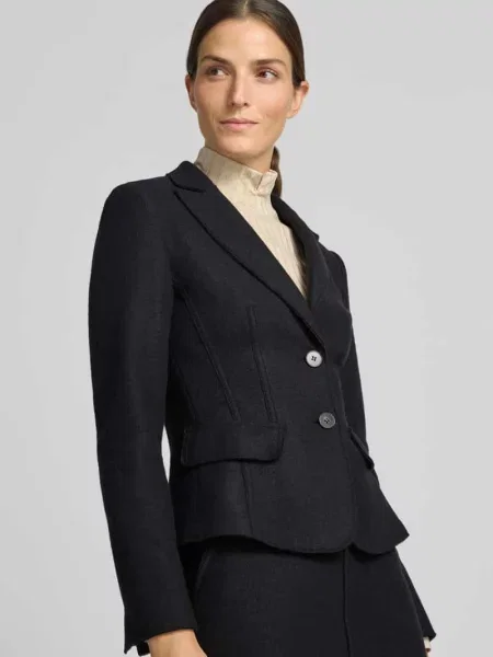 Krój slim fit krótki blezer z czystej żywej wełny Marc Cain czarna