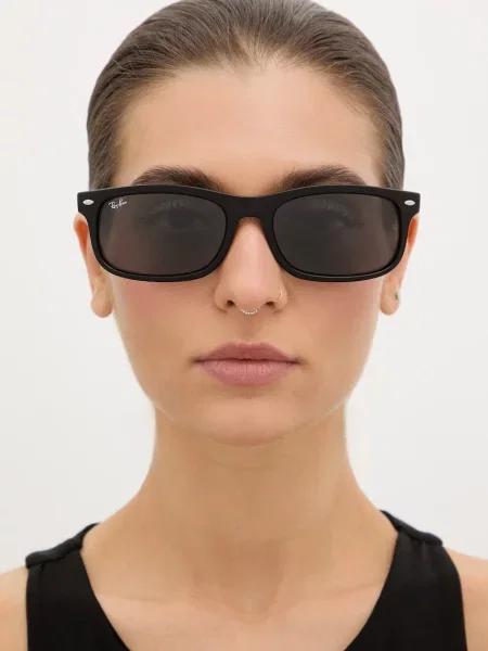 Ray-Ban napszemüveg fekete