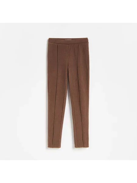 Reserved Alakformáló leggings barna