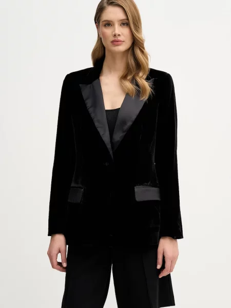 Pedro del Hierro sacou un singur rand de neted negru