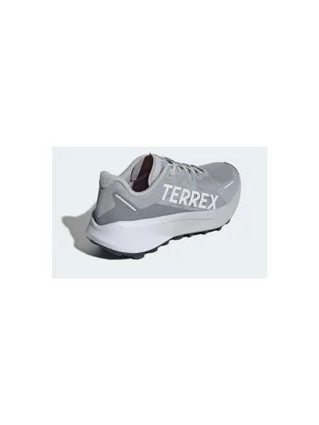 Pantofi Adidas alb