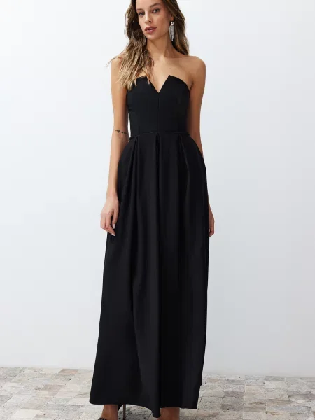 Lung rochie de seară Trendyol în linie A negru