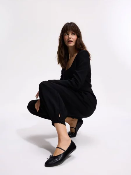 Reserved Pantaloni balloon cu negru