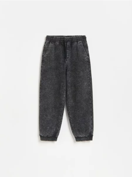 Reserved Джинси jogger чорний