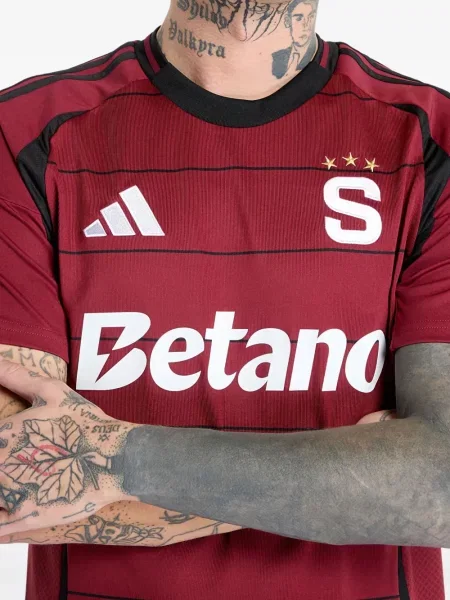 Maxi koszulka Adidas z autografem odblaskowa czarna