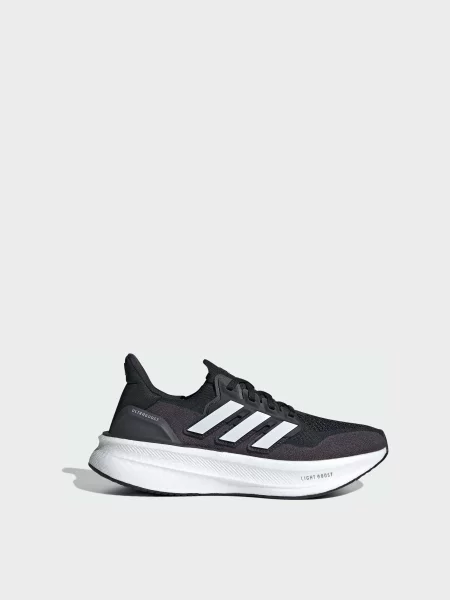 Переработанный кроссовки для бега Adidas для бега черные