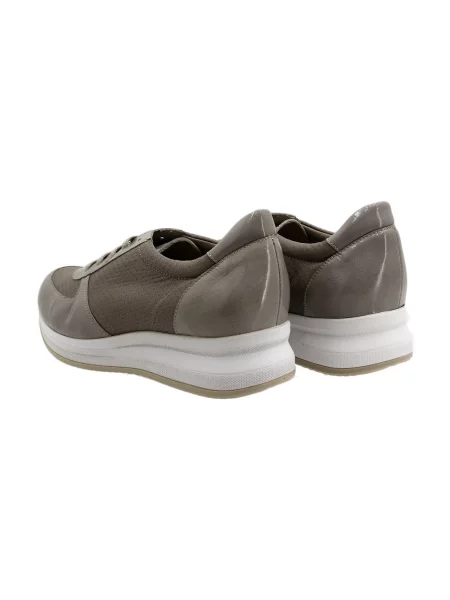 Pantofi Piesanto alb