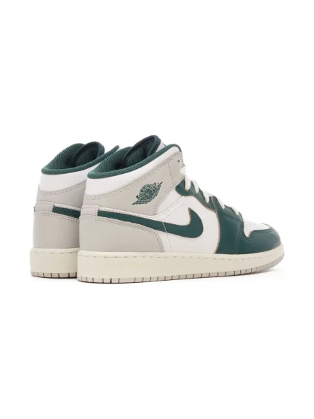 Sneakersy dziecięce Jordan białe