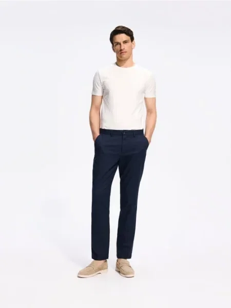 Reserved Pantaloni chino slim cu adaos de in bleumarin