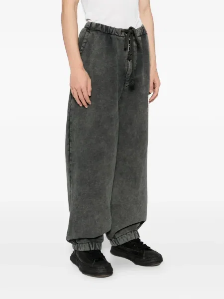 Pantaloni Maison Mihara Yasuhiro cu autograf gri