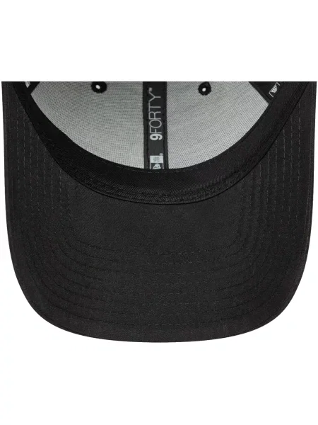 Șapcă New Era negru