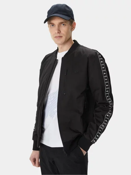 Бомбер Lacoste черный