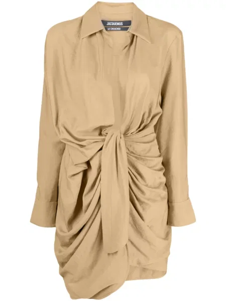 Rochie Jacquemus drapată de costum