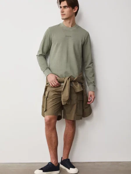 Лонгслив Medicine