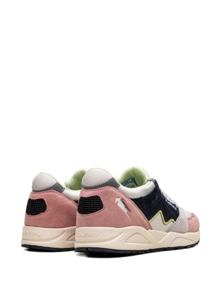 Sneakerși Karhu roz