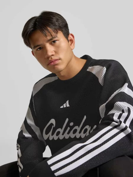 Sweter z dużym napisem z logo Adidas Sportswear czarny