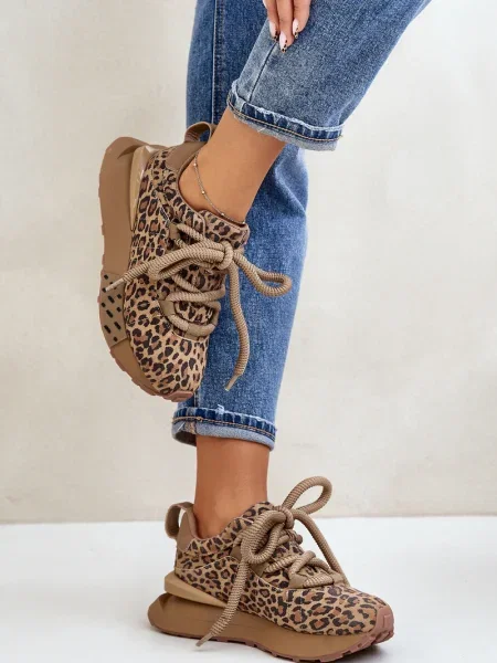 Superge Boto iz semiša s platformo z leopardjim vzorcem črna