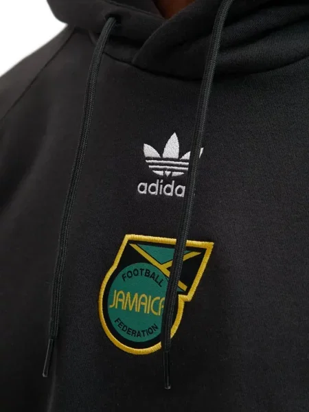 Пухен елец Adidas на райета с качулка бяло