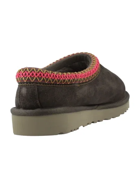 Pantofi Ugg gri