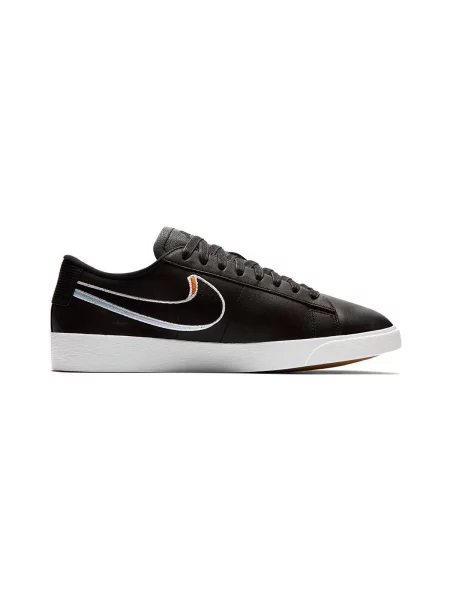 Blejzer Nike bijela