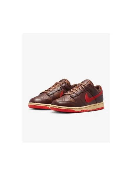 Pantofi Nike roșu