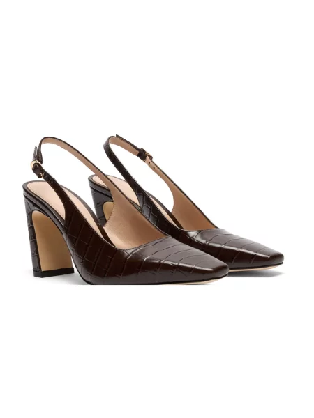 Czółenka Stuart Weitzman skórzana z otwartą piętą brązowa