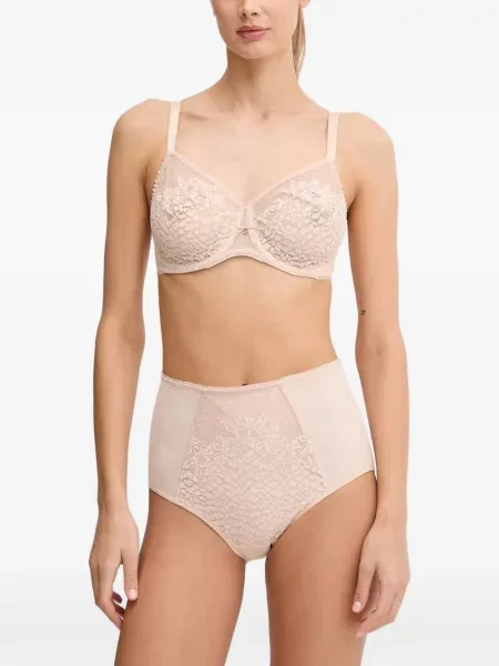 Sutien Chantelle din dantelă