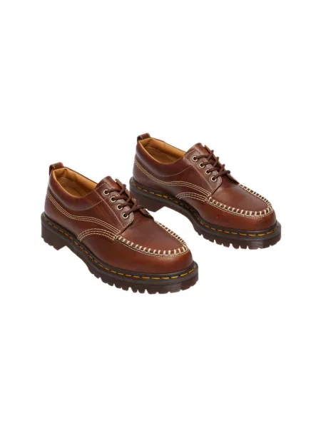 Pantofi Dr. Martens maro