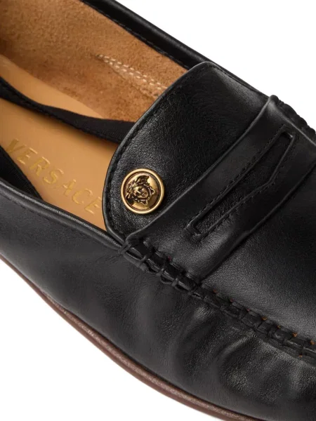 Kožené loafers Versace černé