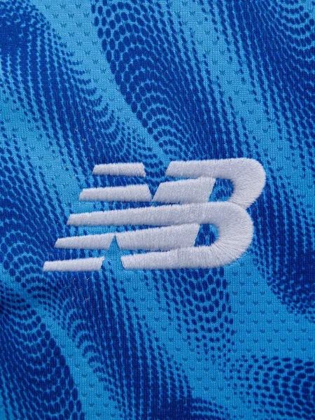 Футболка New Balance синя