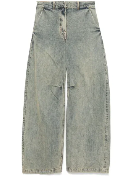 Blugi Entire Studios