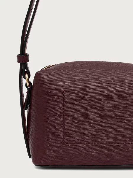 Tommy Hilfiger torebka crossbody