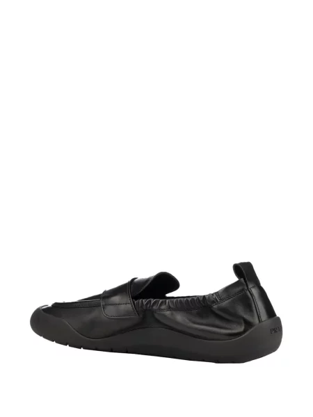 Pantofi loafer Prada din piele negru