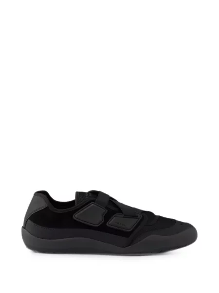 Sneakerși Prada din piele negru