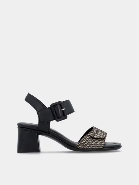 Кожаные босоножки Remonte черные