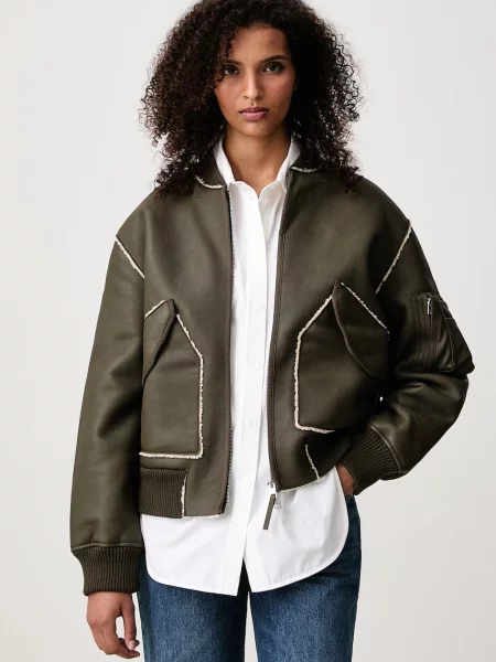 Короткая кожаная куртка Maison Kitsune